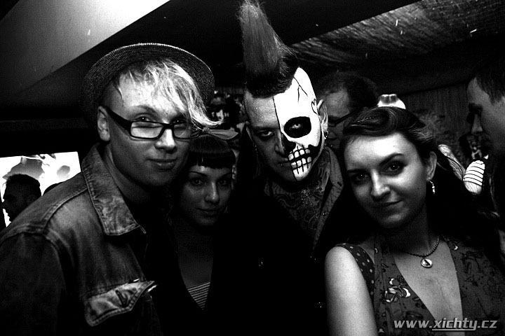 Rezurex (usa), Al & The Black Cats (usa)