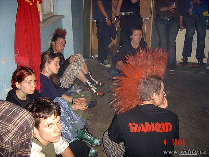 Babička, Hellspawn, TakyLidi, Fjětef