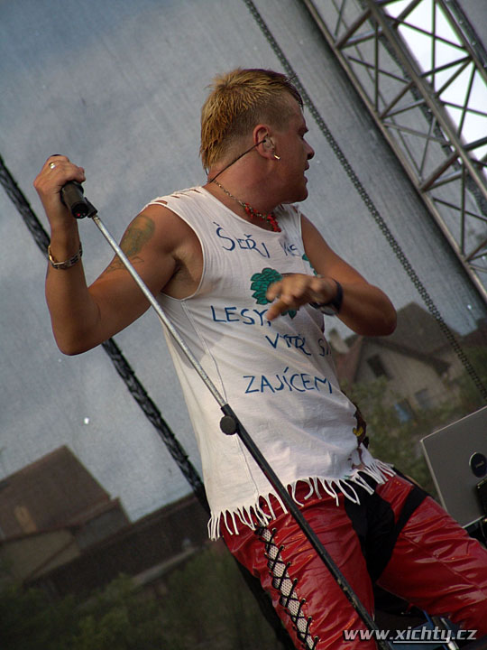 Photo 33