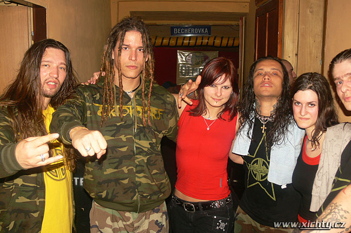 Stuck Mojo, Ektomorf