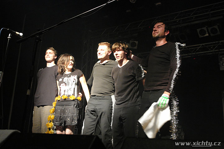 Tata Bojs, Nierika, Priessnitz