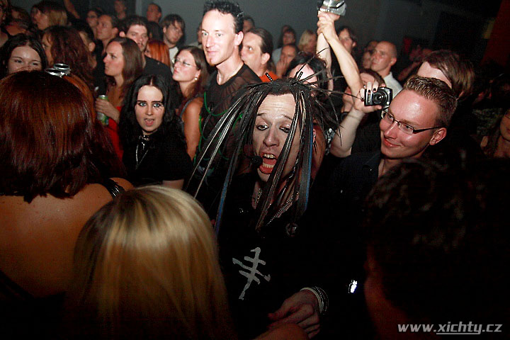 THE CRÜXSHADOWS (usa), TEAR