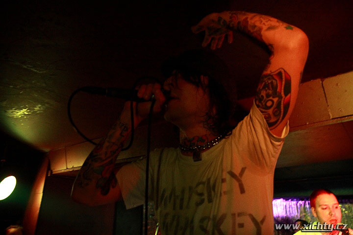 The Forgotten (usa), Radio Dead Ones (de)