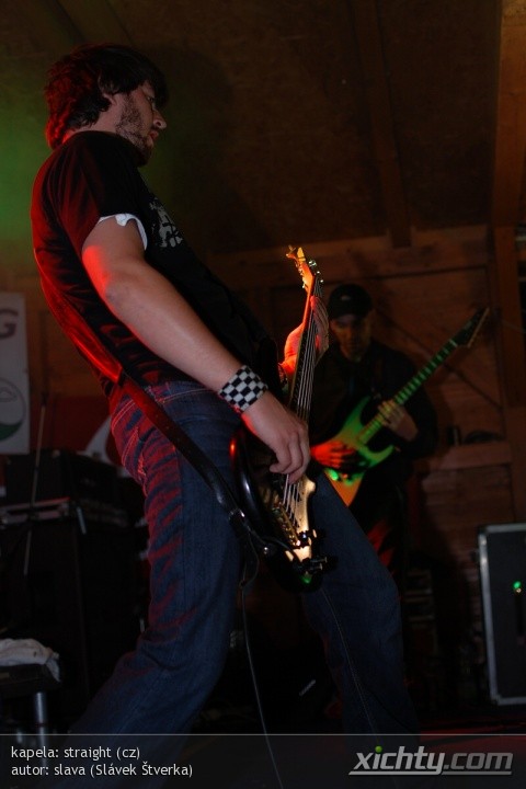Photo 33