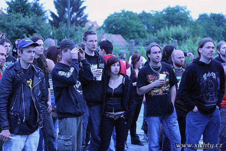 Bizarre leprous/antitrend party no.4