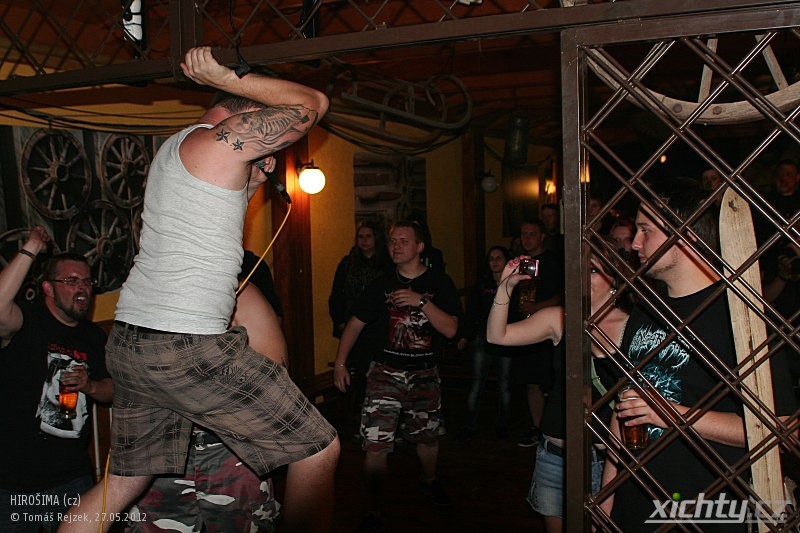 Photo 12