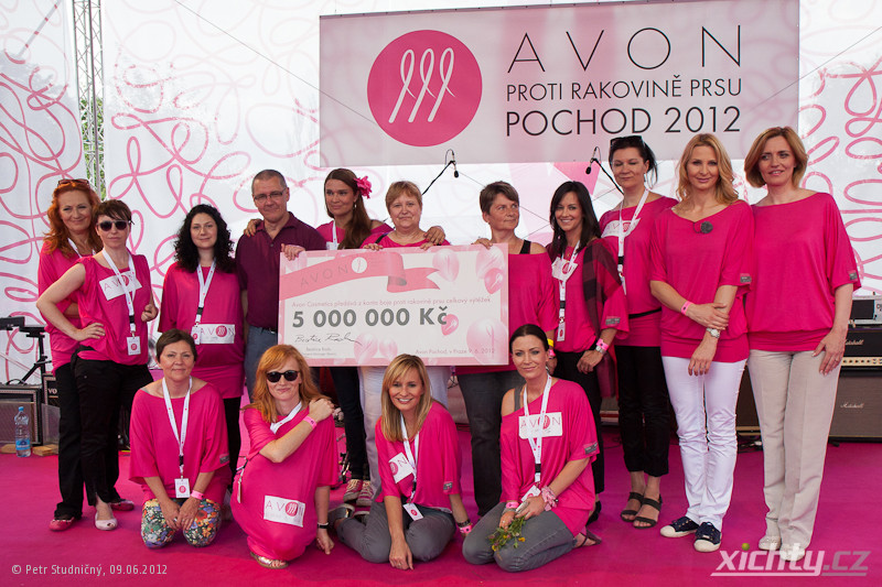 Avon Pochod Proti Rakovině Prsu 2012 / Praha