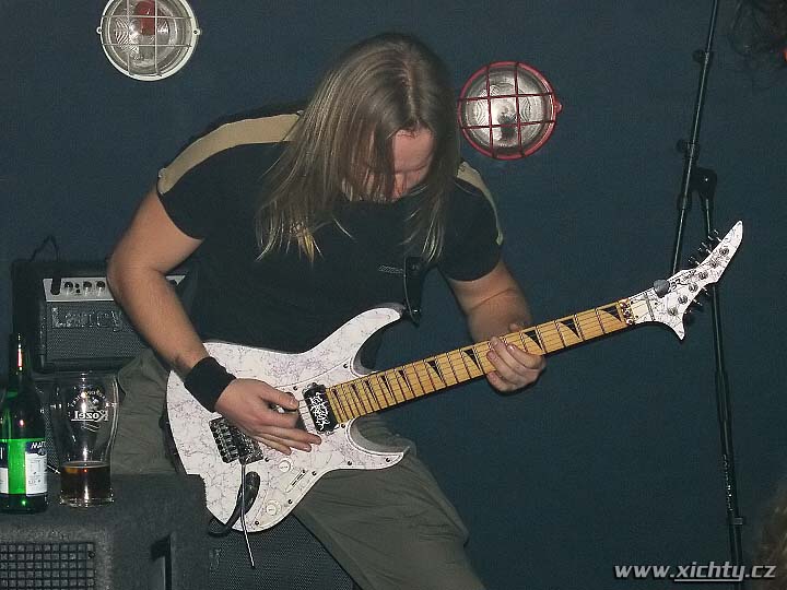 Photo 32