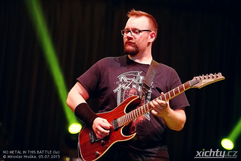 no metal in this battle