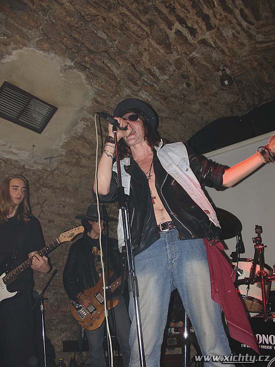 ALAAA Guns n' Roses fest