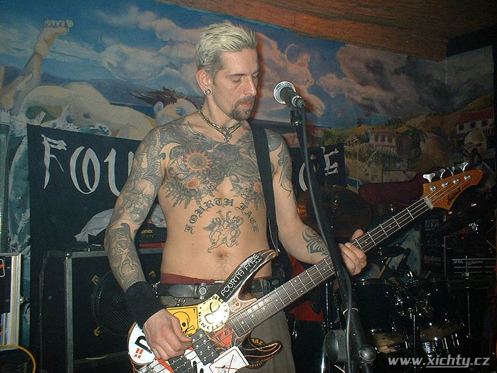 Extreme hardcore night show v Bogotě