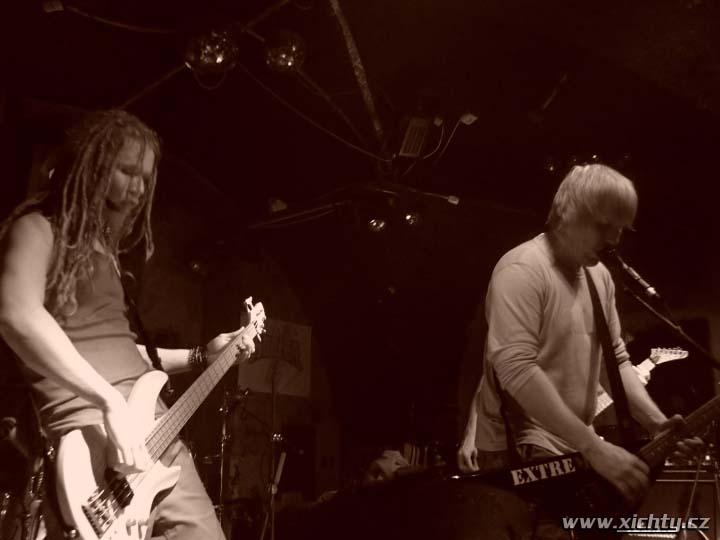 Photo 42